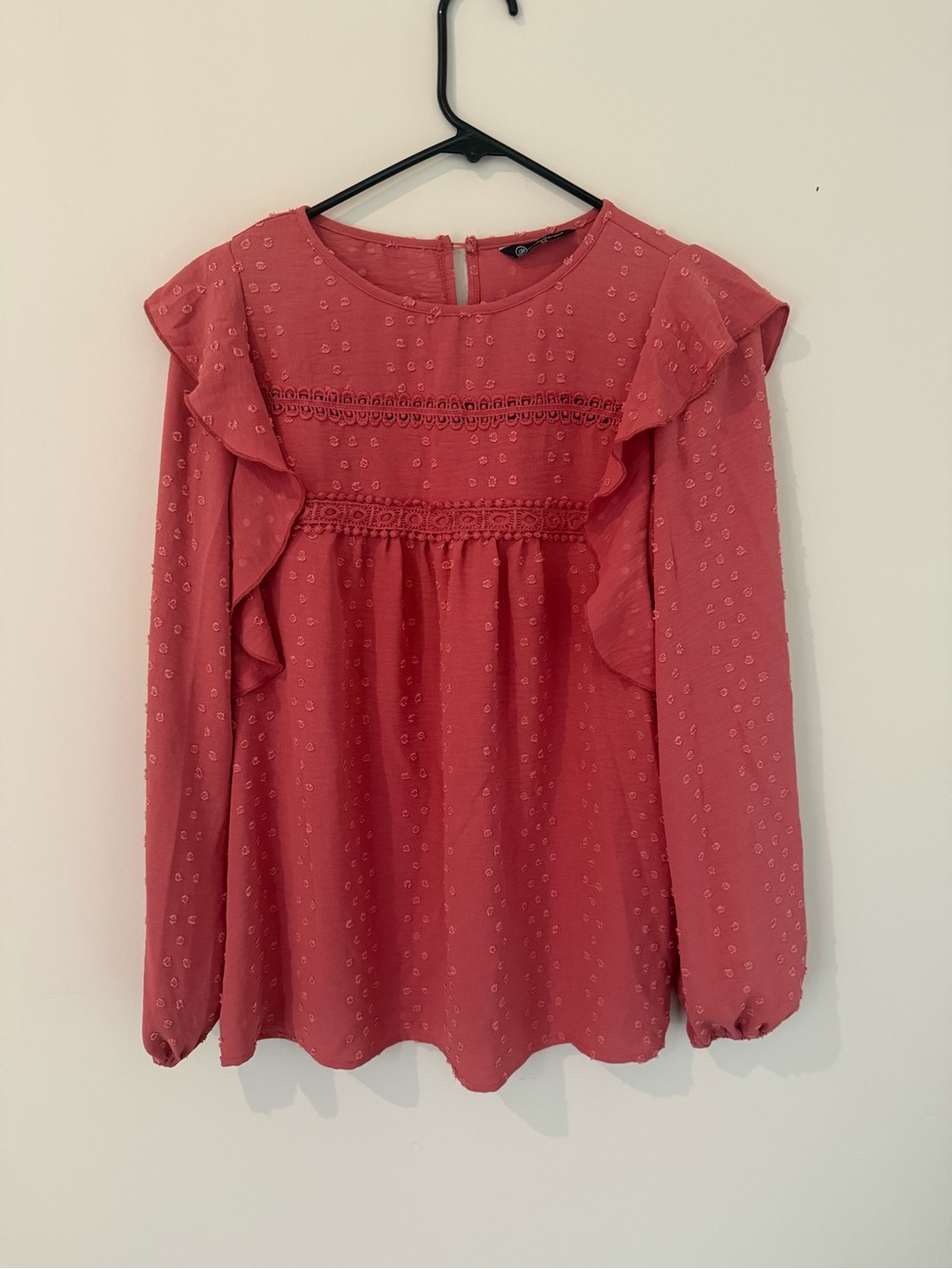 Women’s Rose Pink Ruffle Long-Sleeve Blouse